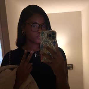 Meet your Posher, Jasmine